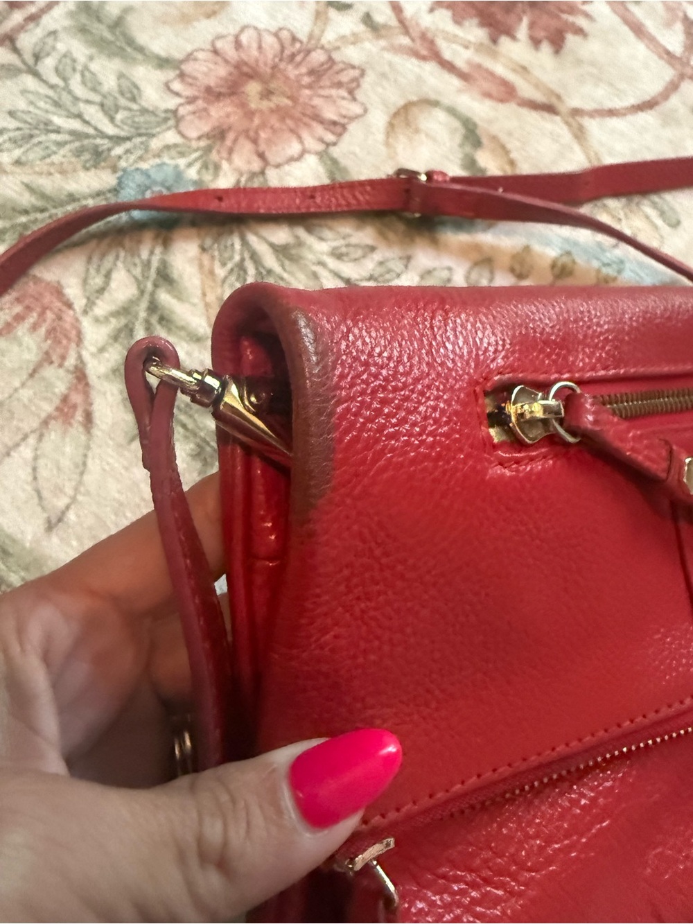 Marc by Marc Jacobs Red Leather Pebbled Crossbody with Gold Hardware - Picture 2 of 15